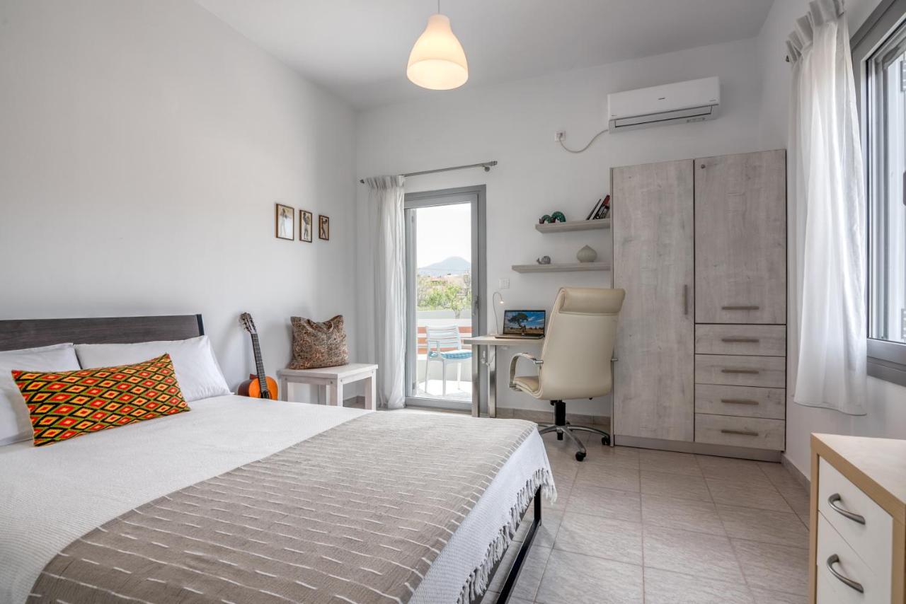 Lahardi - Seaside House Villa Kíssamos Exteriör bild