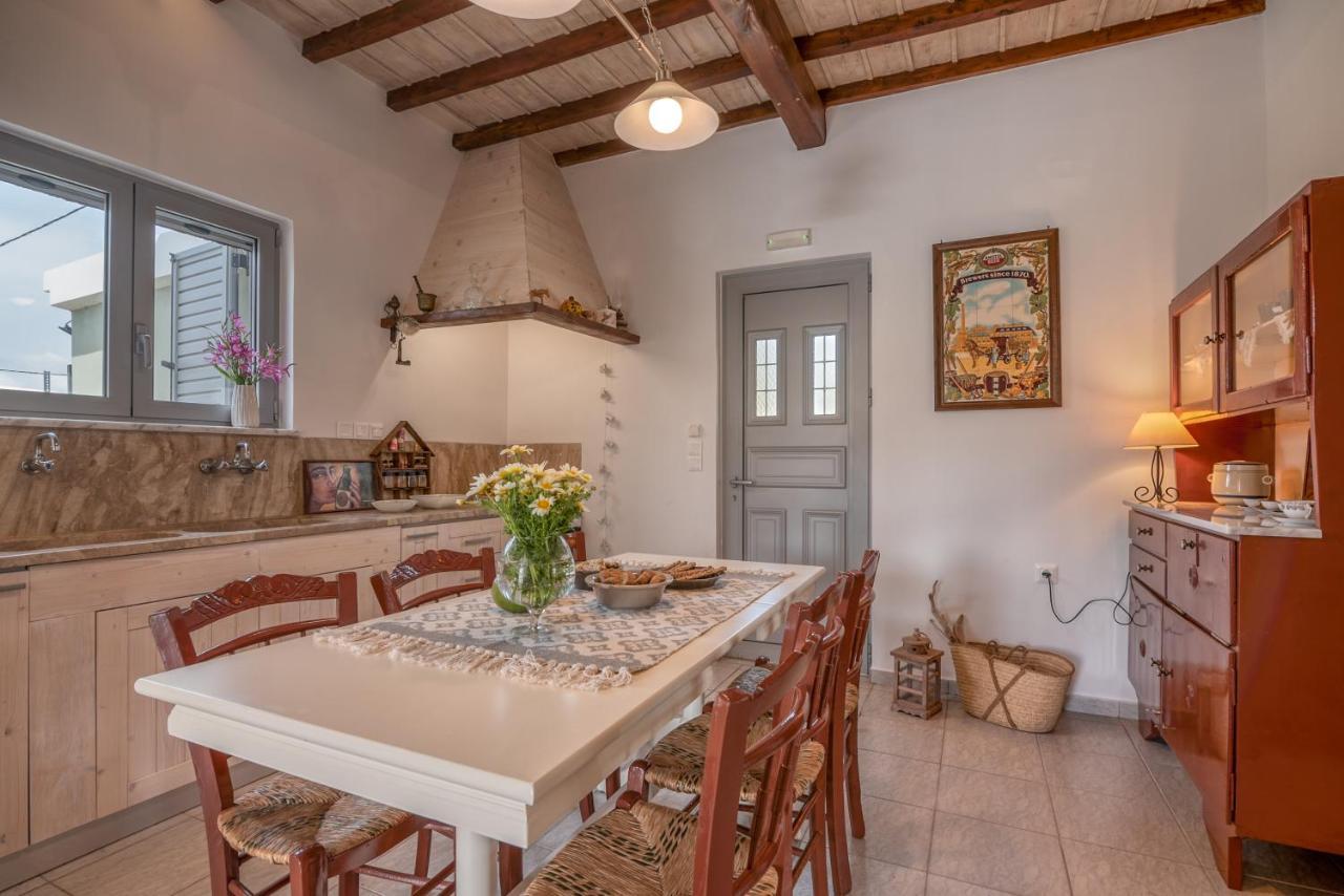 Lahardi - Seaside House Villa Kíssamos Exteriör bild